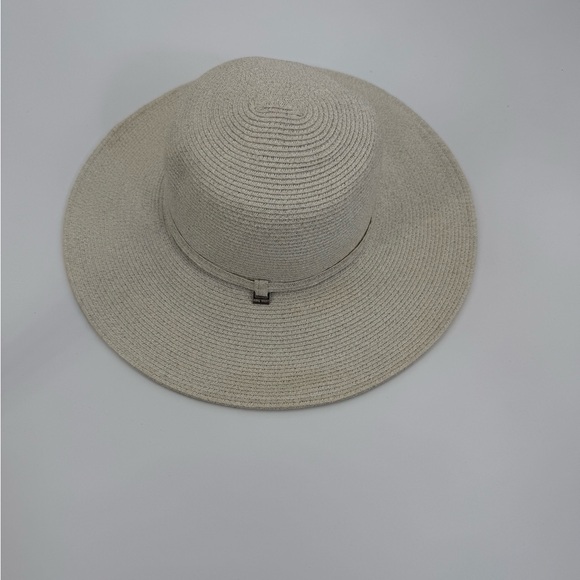 Nine West Elegant Soft White Straw Sun Hat – Chic Summer Boho Beach Style - Picture 6 of 12